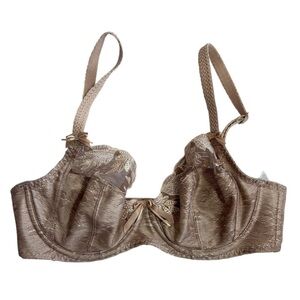 Fantasie underwire champagne pink bra